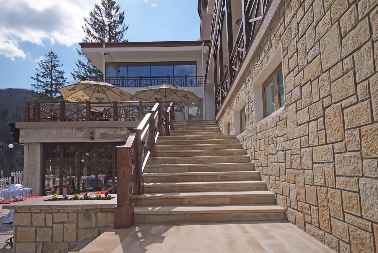 Complex Panoramic Hotel Slanic Moldova Exterior photo