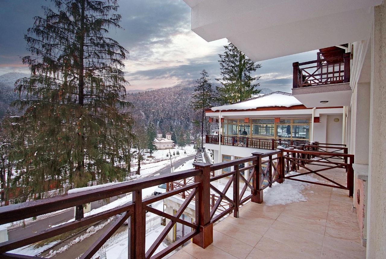 Complex Panoramic Hotel Slanic Moldova Exterior photo